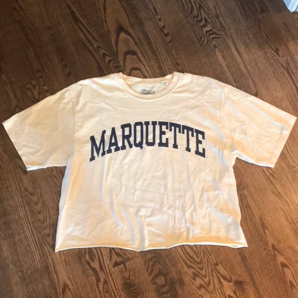Marquette yellow and blue cropped Tshirt